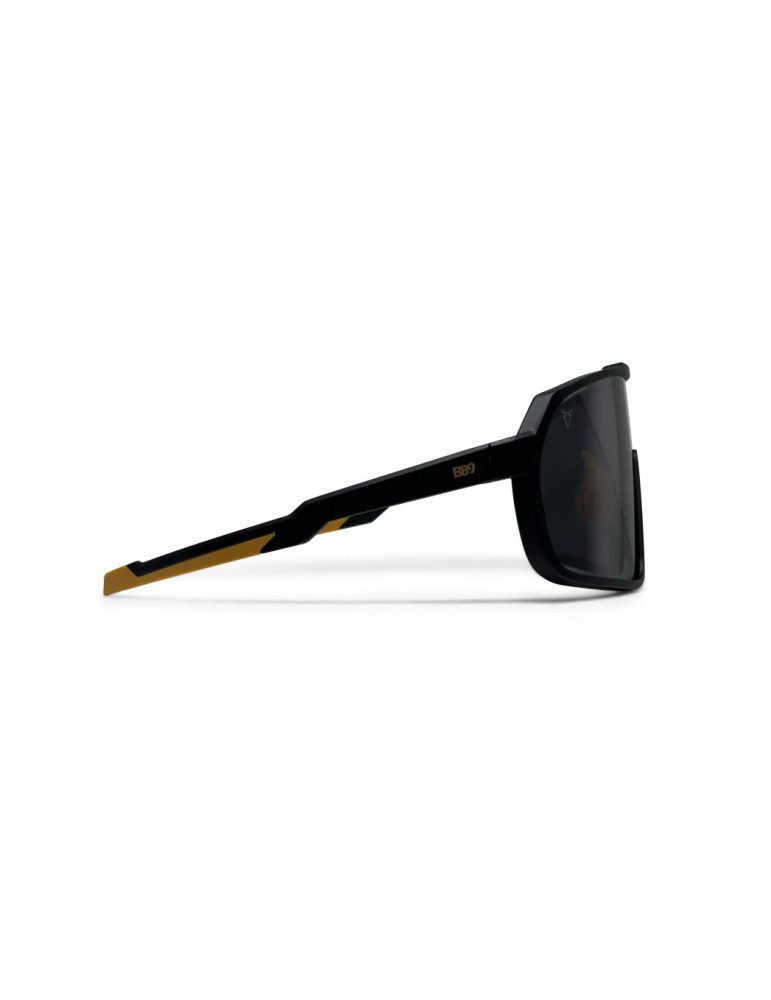 Sportbrille mit Anti-Beschlag-Linse